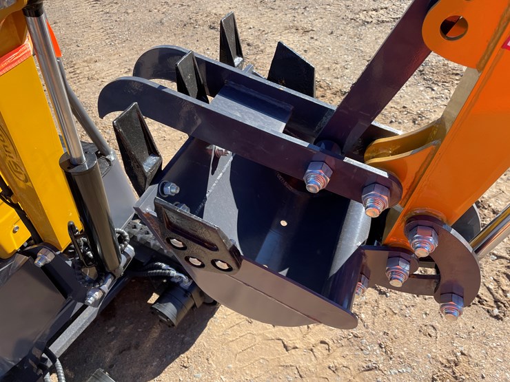 #9278-•-unused-2025-cfg-mini-excavator-image-5