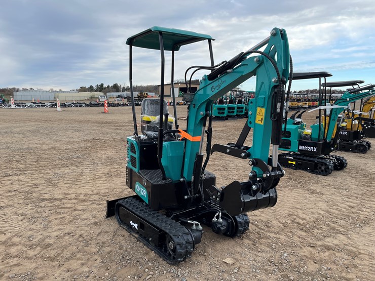 #9228-•-2025-unused-cfg-mini-excavator-image-2