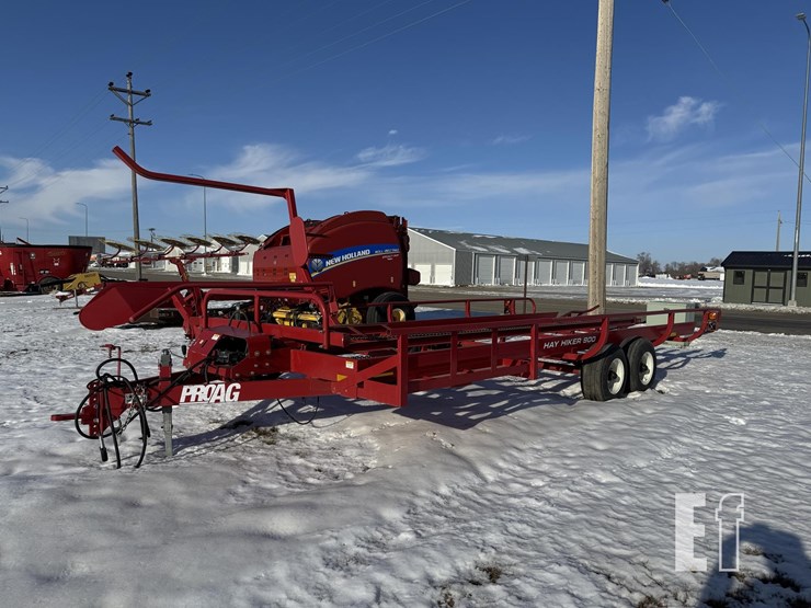 2023-proag-hay-hiker-900-image-2