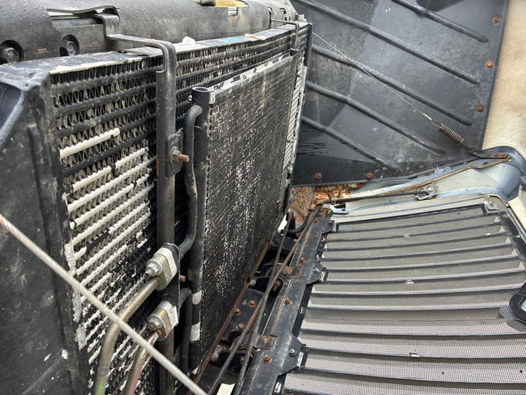 case-ih-7400-image-75