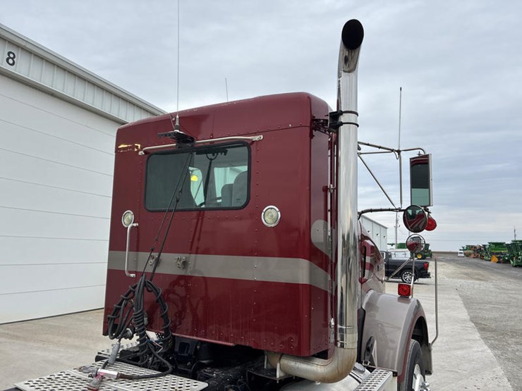 kenworth-t800-image-17