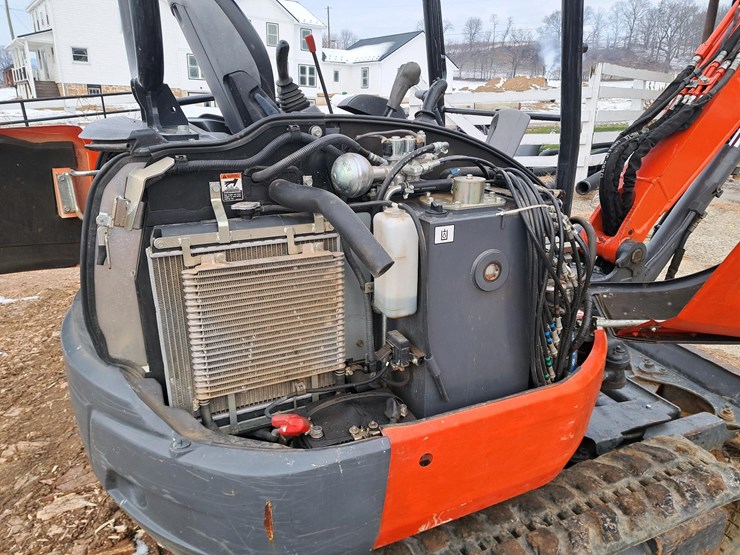 kubota-u35-4-image-19