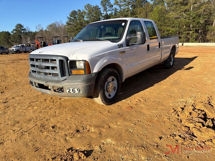 ford-f250-xl-image-7