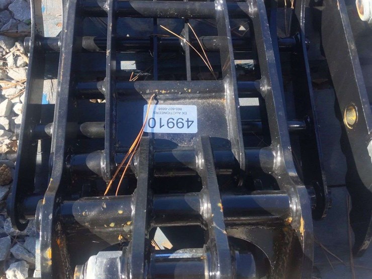 unused-mini-excavator-grabber-image-1