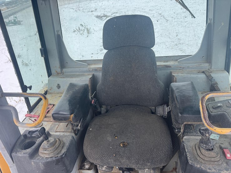 caterpillar-d5g-lgp-image-43