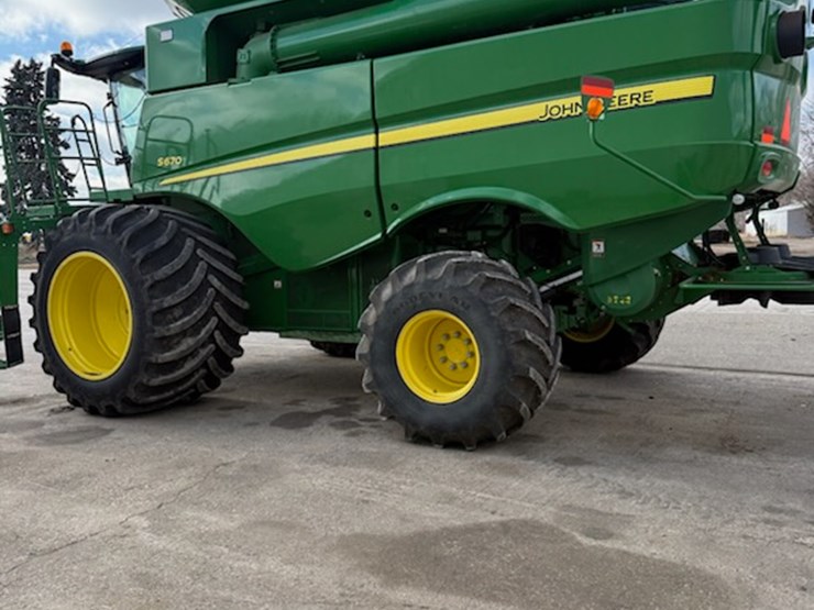 john-deere-s670-image-3