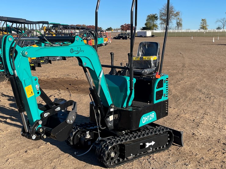 #9261-•-unused-2025-cfg-mini-excavator-image-1