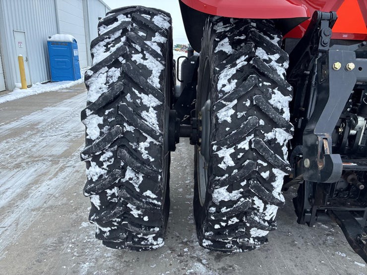 case-ih-magnum-315-image-61