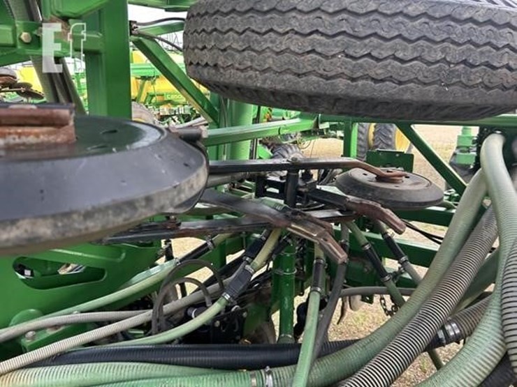 john-deere-1870-image-63