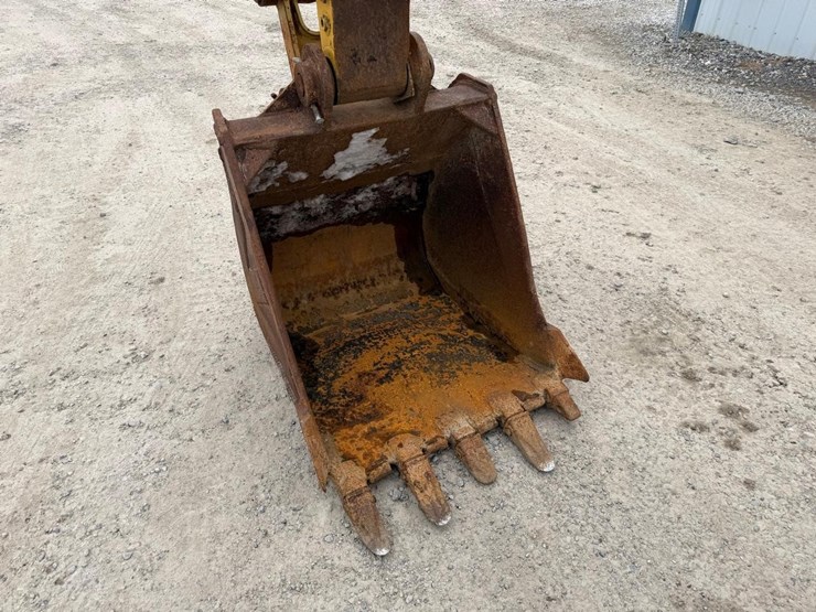 komatsu-pc70-image-9