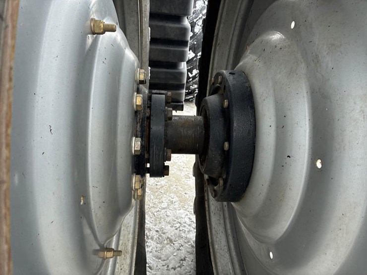 case-ih-magnum-315-image-58