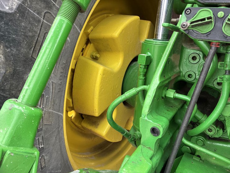 john-deere-8370r-image-56