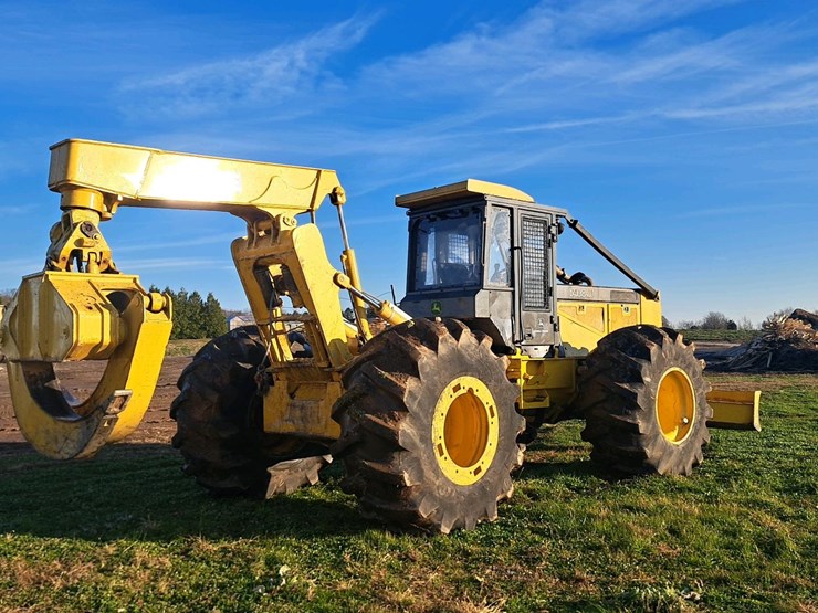 john-deere-748-image-4