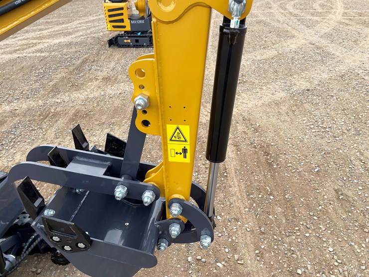 #9211-•-2025-unused-cfg-mini-excavator-image-6