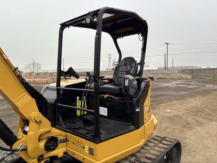 caterpillar-305cr-image-26