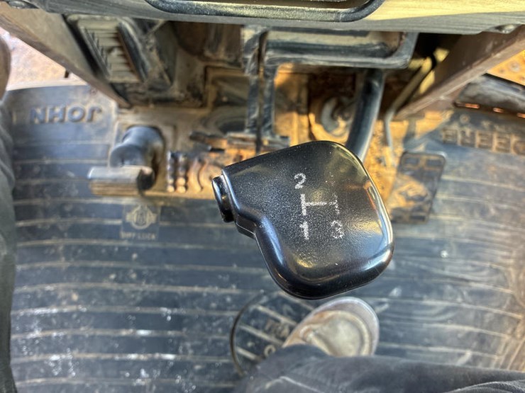 john-deere-310d-image-59