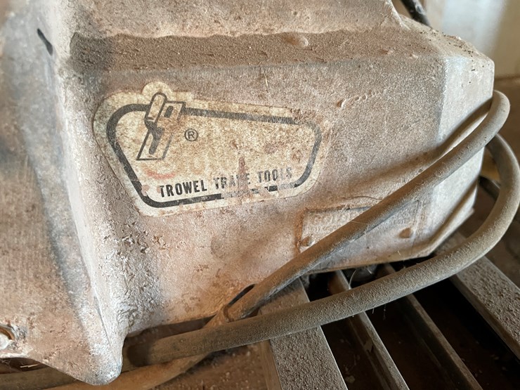 #3719-•-tile-saw,-cutters-and-hardware-box-image-7