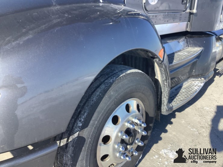 kenworth-t600-image-17