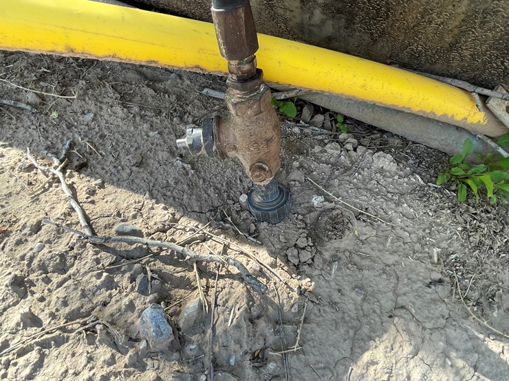 #3726-•-250-gallon-propane-tank-image-4