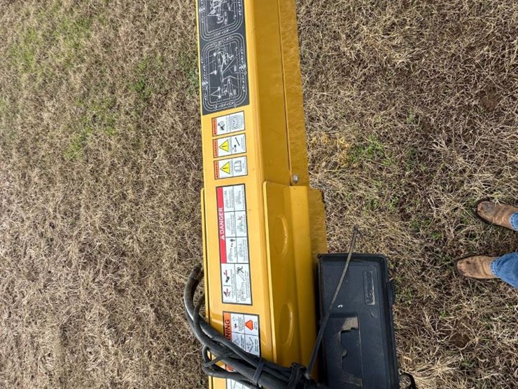 2023-vermeer-r2800-image-6