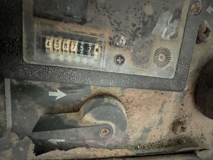 international-1086-image-8