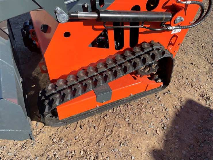 #9375-•-unused-2025-landhero-mini-skid-steer-image-6