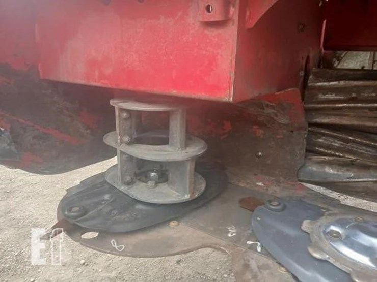 massey-ferguson-1383-image-6