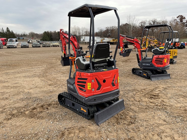 #9224-•-2025-unused-cfg-mini-excavator-image-3