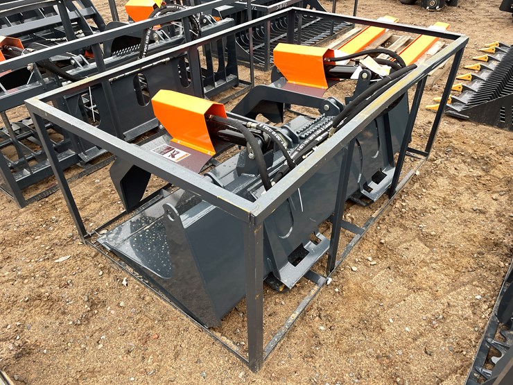 #2030-•-unused-skid-steer-grapple-bucket-image-3