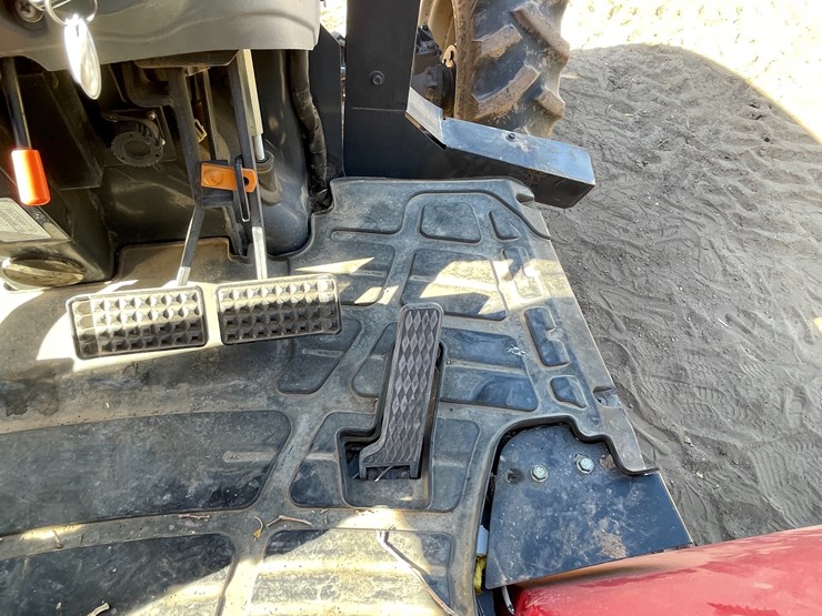 massey-ferguson-4610-image-39