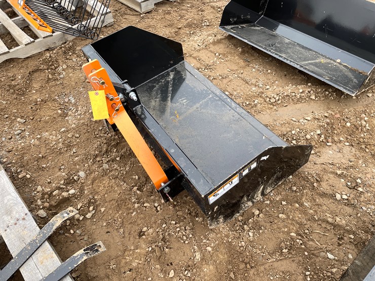 #2090-•-unused-2025-wolverine-trip-scoop-attachment-image-4