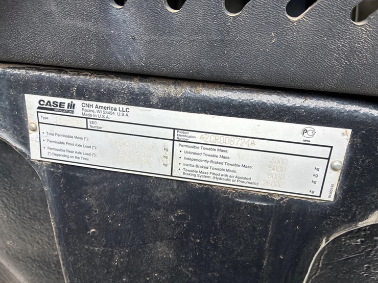 case-ih-magnum-315-image-2