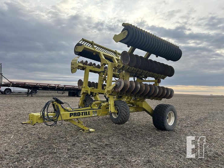 2020-degelman-pro-till-20-image-7