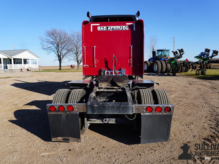 peterbilt-379-image-6