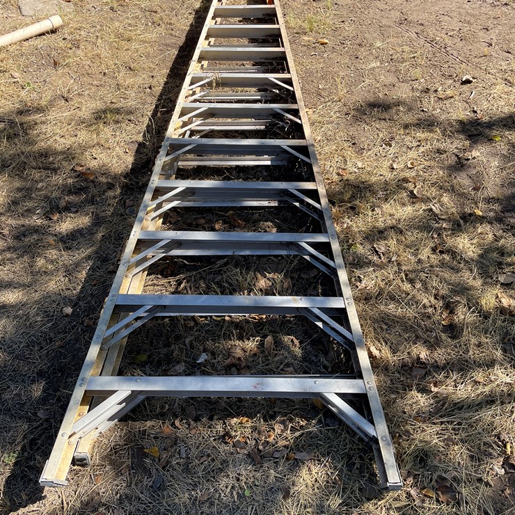 #3666 • 12' Ladder