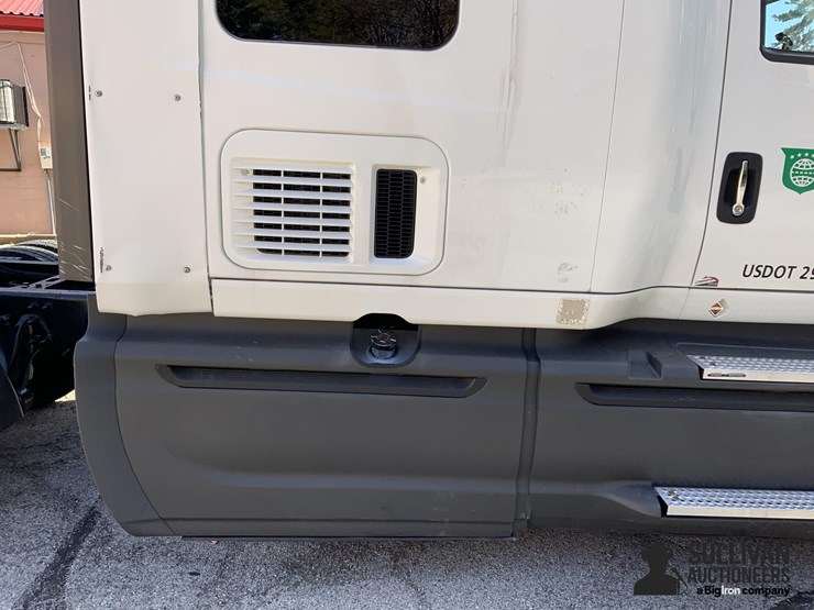 2018-international-prostar-image-17