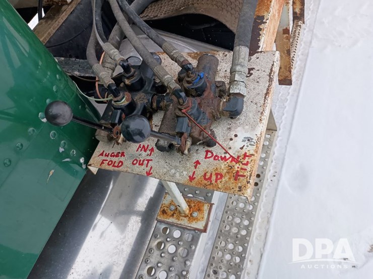 1996-freightliner-fld120-image-20