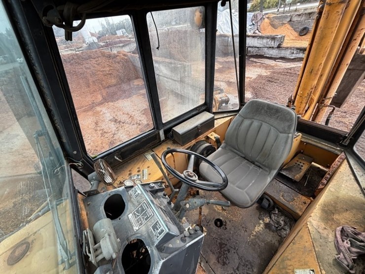 1979-case-580c-image-26