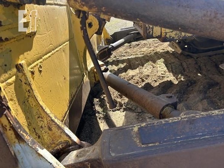 komatsu-d65ex-12-image-49