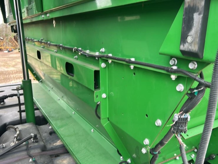 john-deere-cp690-image-44