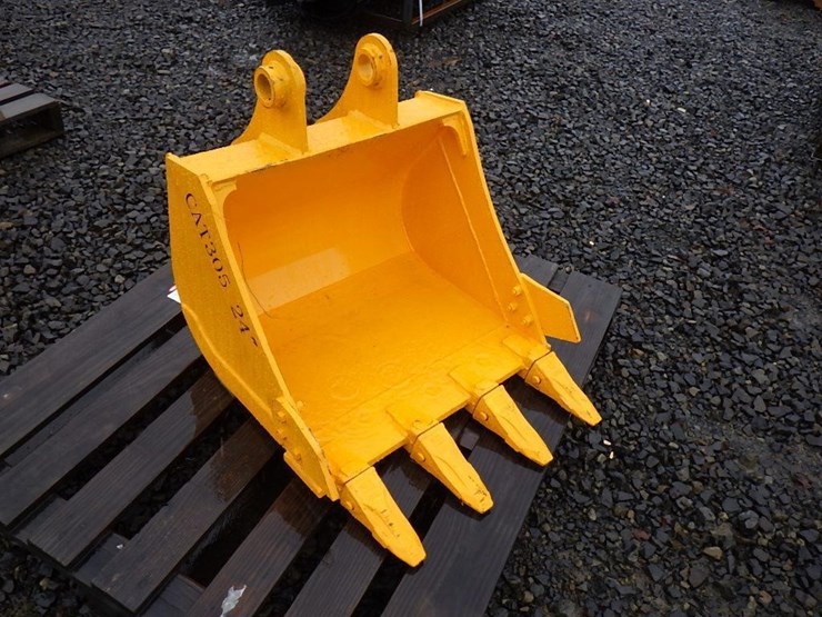 caterpillar-305-image-4