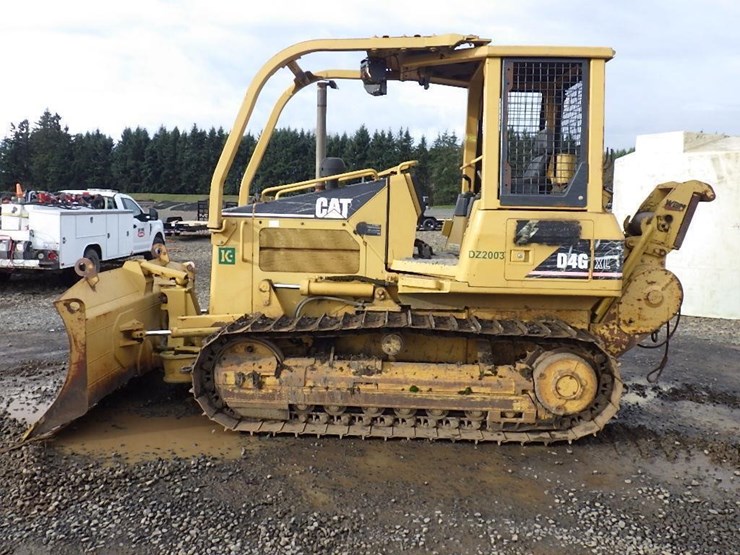 caterpillar-d4g-image-8