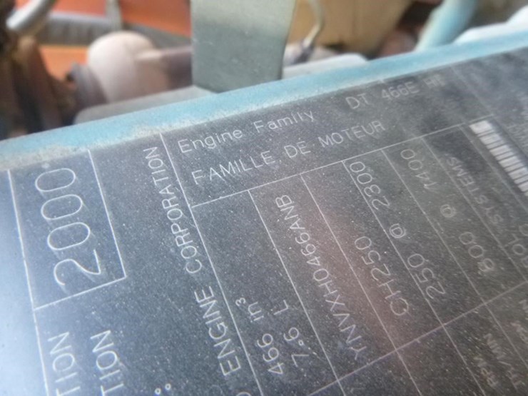 international-4900-image-15