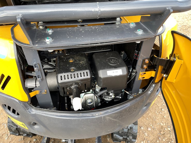 #9218-•-2025-unused-cfg-mini-excavator-image-13