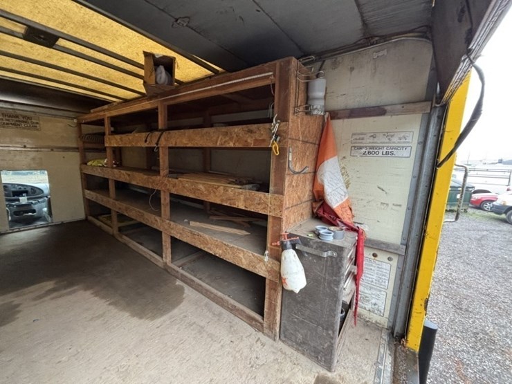 2006-ford-e350-image-14