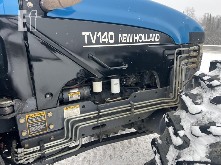 new-holland-tv140-image-21