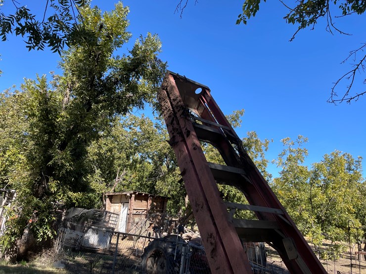 #3705-•-10'-step-ladder-image-5