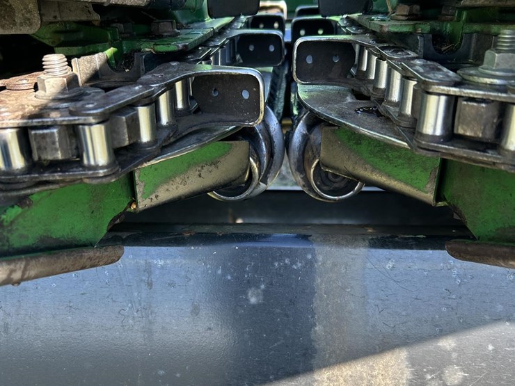 2012-john-deere-612c-image-27