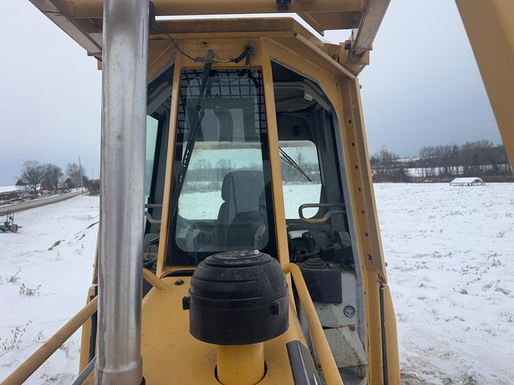 caterpillar-d5g-lgp-image-12