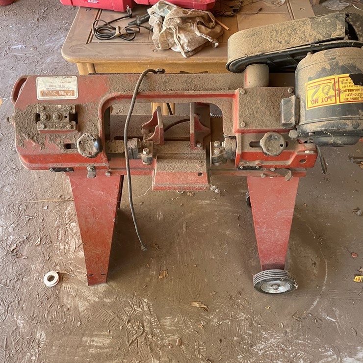 #3691 • Amrox Bandsaw